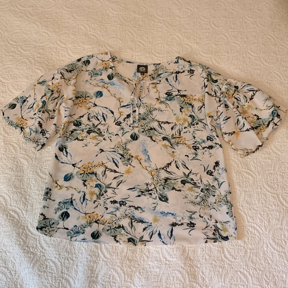 Bobeau Blue Floral Peasant Top